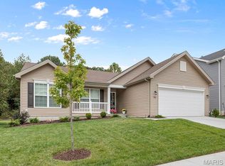 528 Evening Primrose Dr, Wentzville, MO 63385