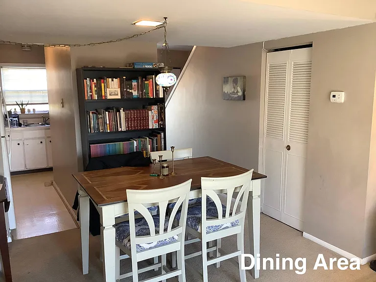 2904 Charles St — Photo 3