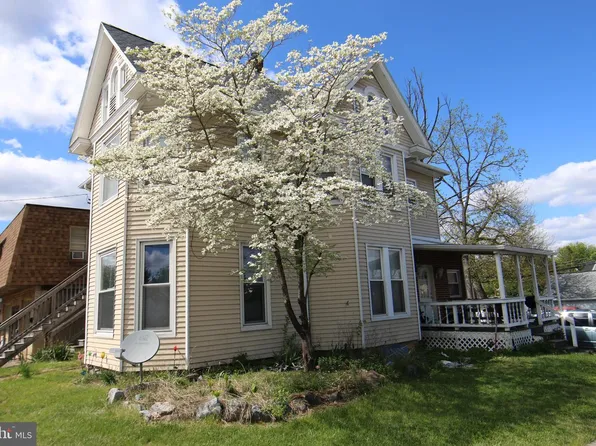 546 2nd St, Highspire, PA 17034