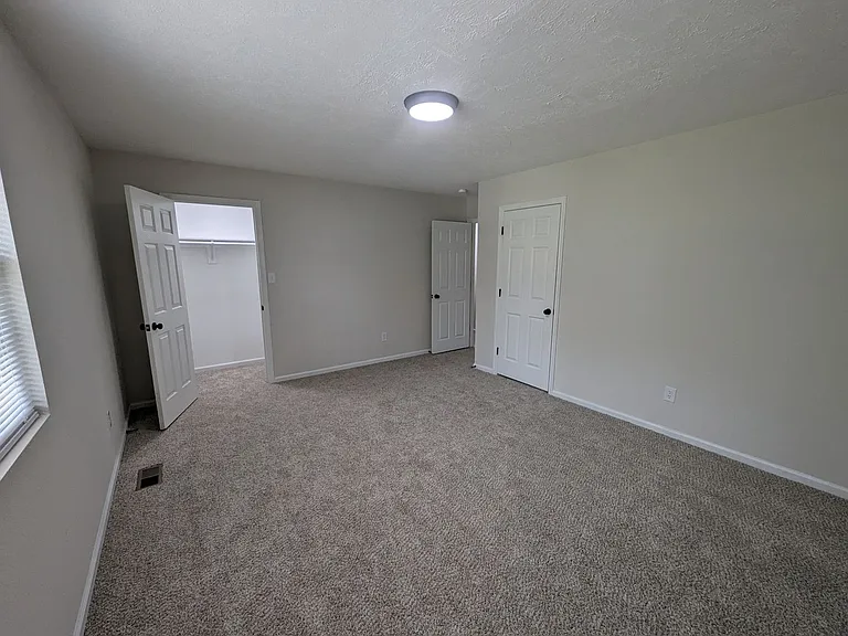 1879 Ferrell Dr — Photo 10