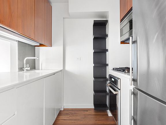5th image of 515 E 72nd St APT 4C