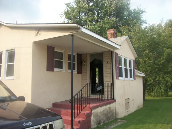 7 Mulford Ln, Pennsville, NJ 08070