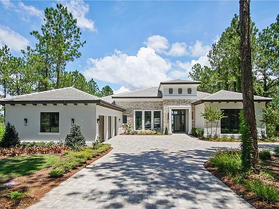 2nd image of 17021 Lucca Ln