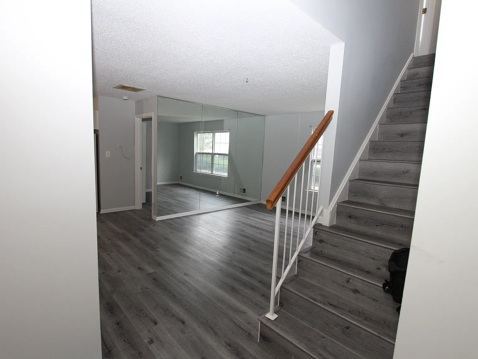 Prestwick Way, Edison — Photo 1