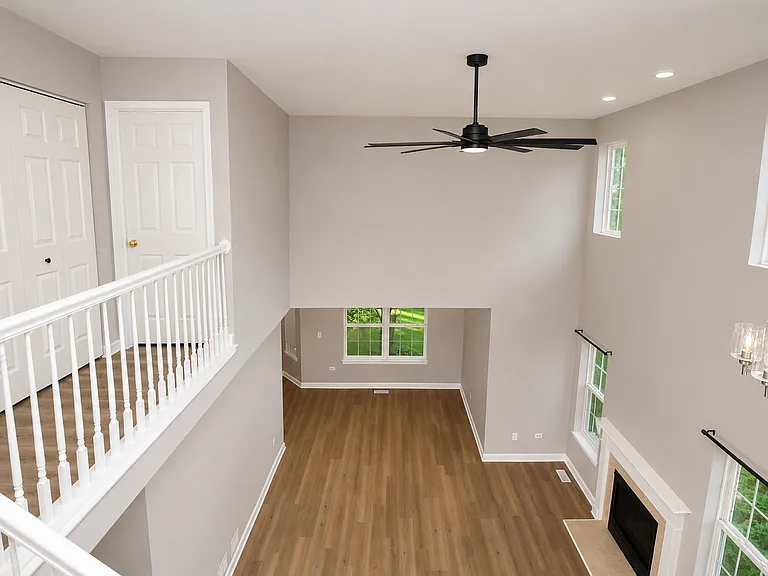 651 Lancaster Cir — Photo 34