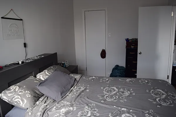 Rented by Douglas Elliman | media 7