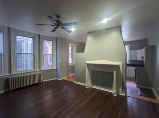 218 S 44th St #1, Philadelphia, PA 19104