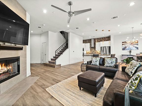 5th image of 8110 Ranch Road 2222 APT 92