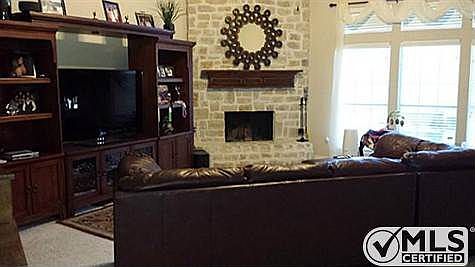 2nd image of 3012 Oak Briar Ln
