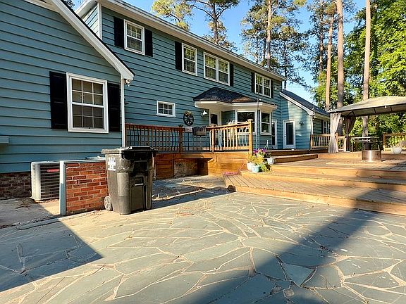 2nd image of 106 Sandwall Dr