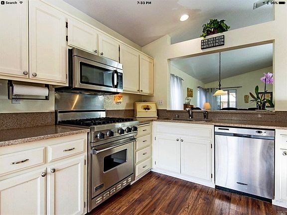 3rd image of 1267 Nash St