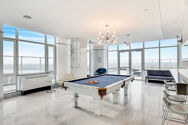 Rented by Level Group | media 16