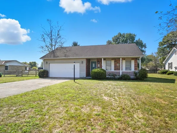 180 Vernon Pl, Carlisle, OH 45005