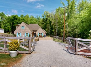 13866 Myers Plantation Rd, Byhalia, MS 38611