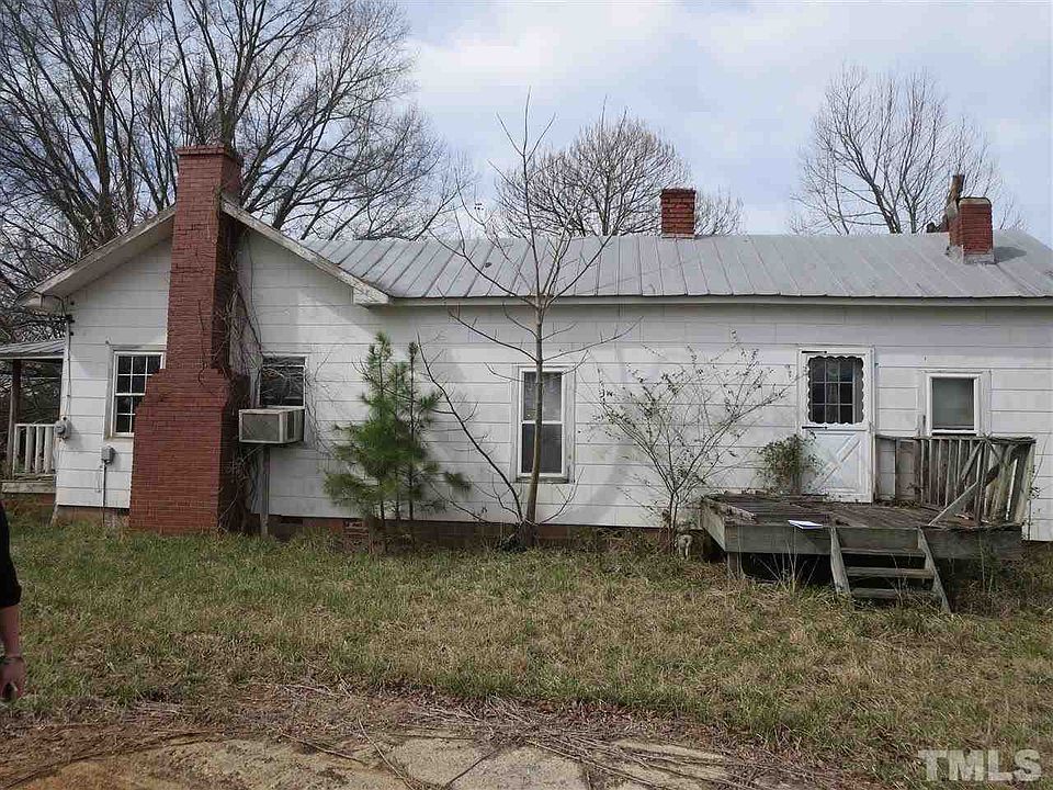 2nd image of 4968 Buckhorn Rd