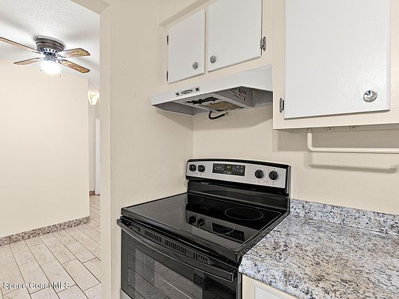 5th image of 311 Taylor Ave APT G20