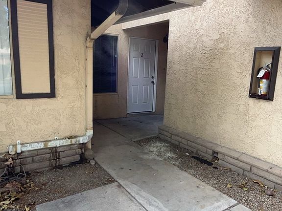 3rd image of 2855 Klinger Cir APT 2