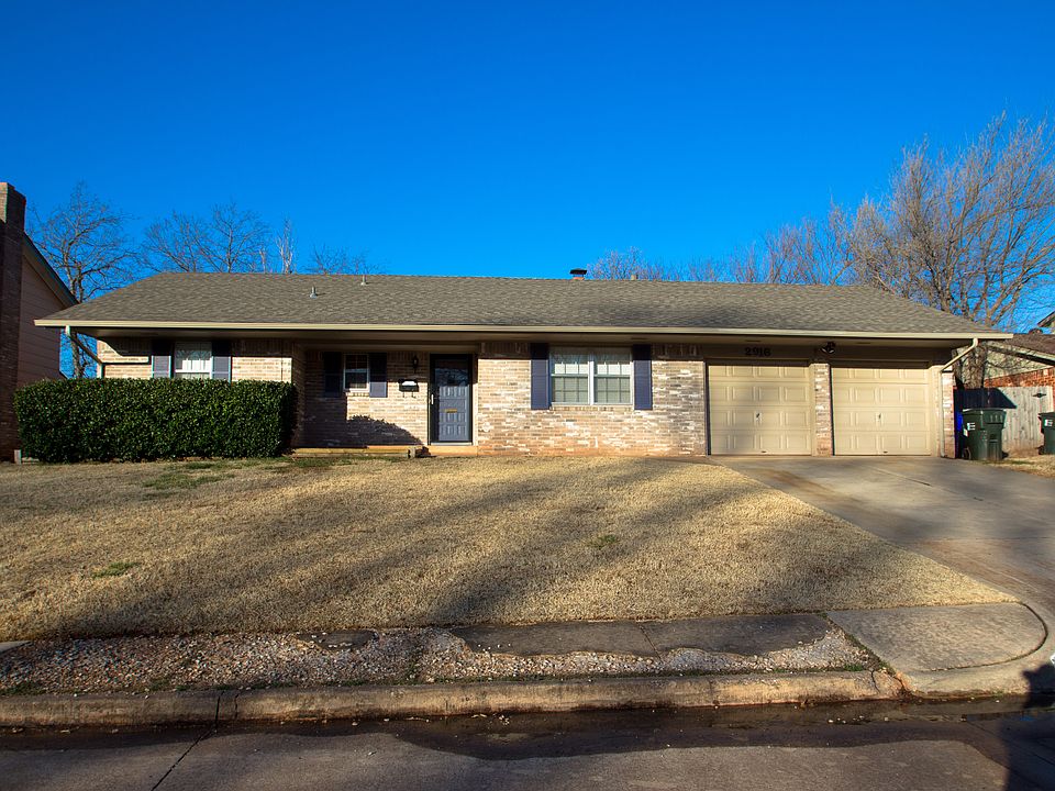 1st image of 2916 Willow Creek Dr