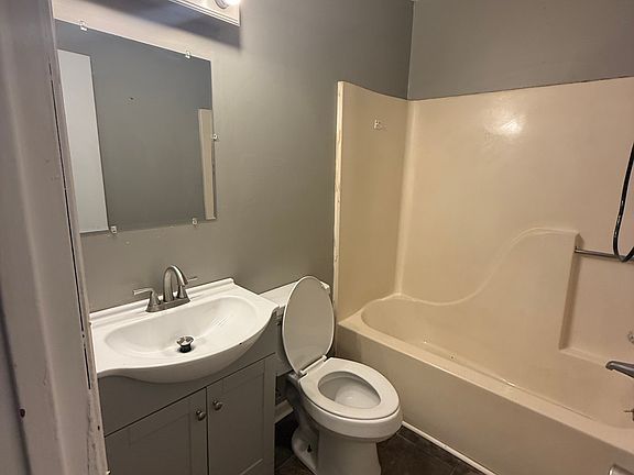 5th image of 3494 Blair Rd NW #B