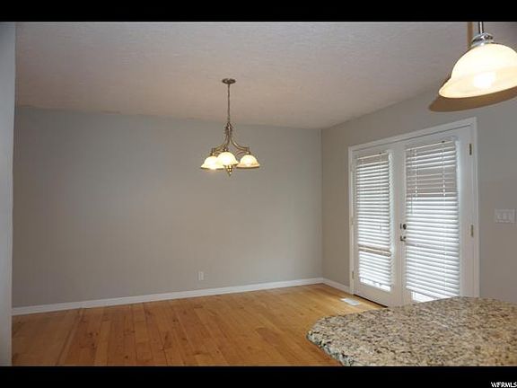 3rd image of 3169 E Walnut Way