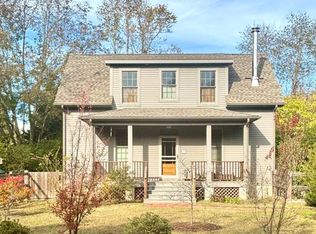 1 Jefferson St, Onancock, VA 23417