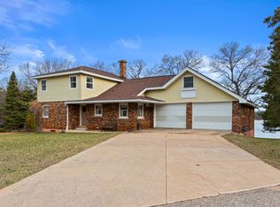 85 Morningside Ct, Montello, WI 53949