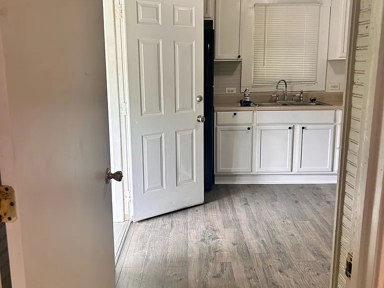 638 Wilson St #B — Photo 4