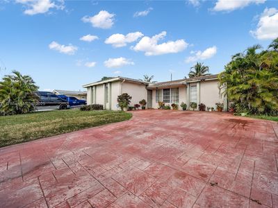 8401 NW 27th Pl, Fort Lauderdale, FL, 33322