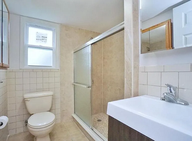 96 Gary Ct #B — Photo 6
