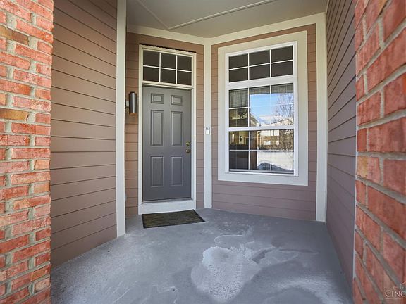 2nd image of 863 Grand Cypress Ct