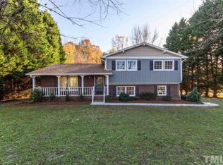 8001 Deer Meadow Dr, Apex, NC 27539