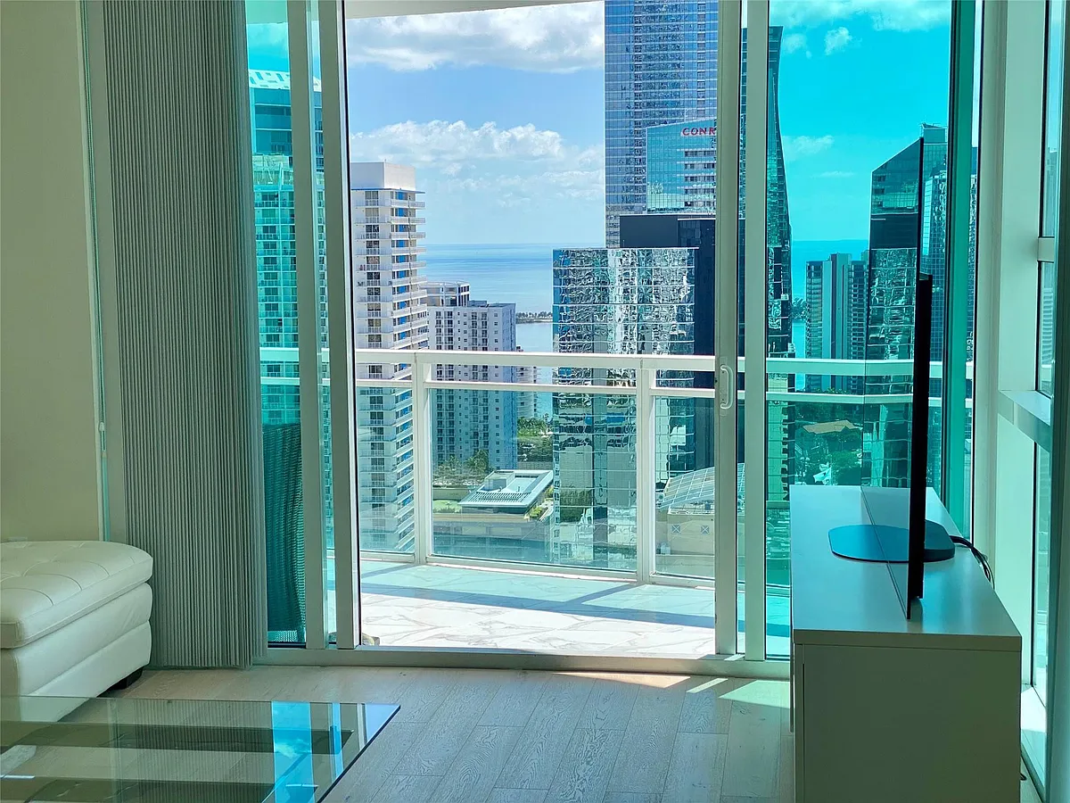 Building Photo - 951 Brickell Ave #3611