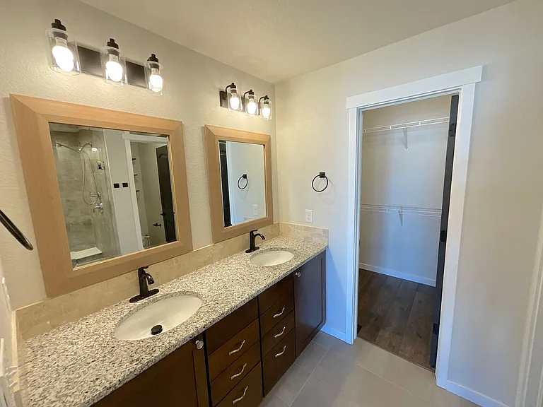 7227 Berrybrook Ln — Photo 22
