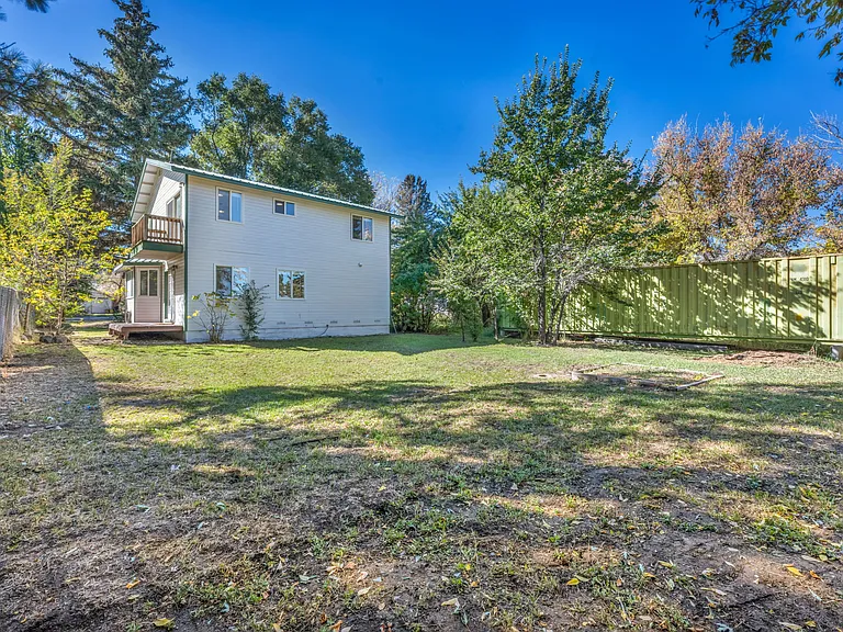 604 Pine St — Photo 59