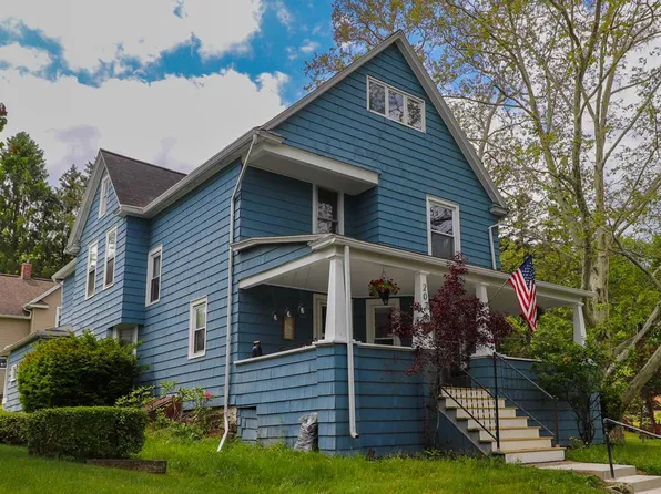 202 Watauga Ave, Corning, NY 14830