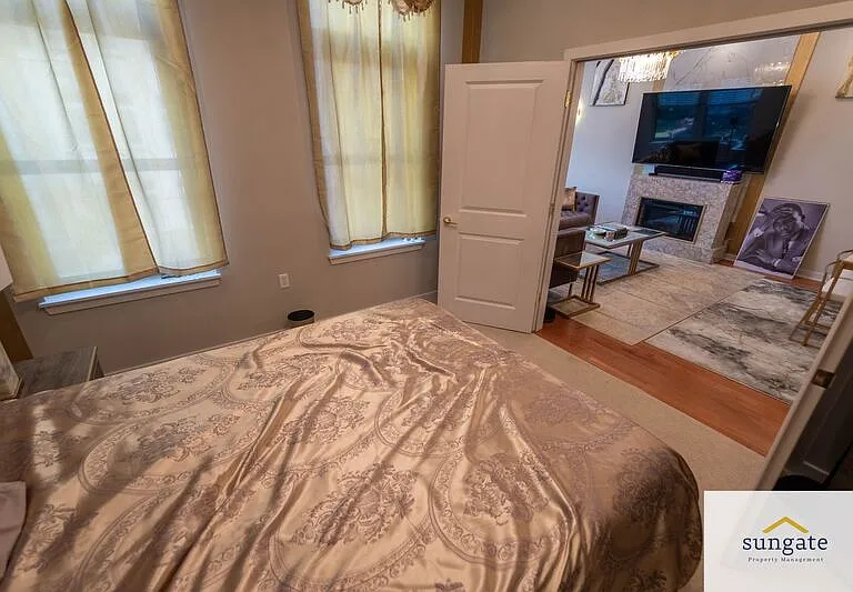 1209 N Charles St #202 — Photo 10