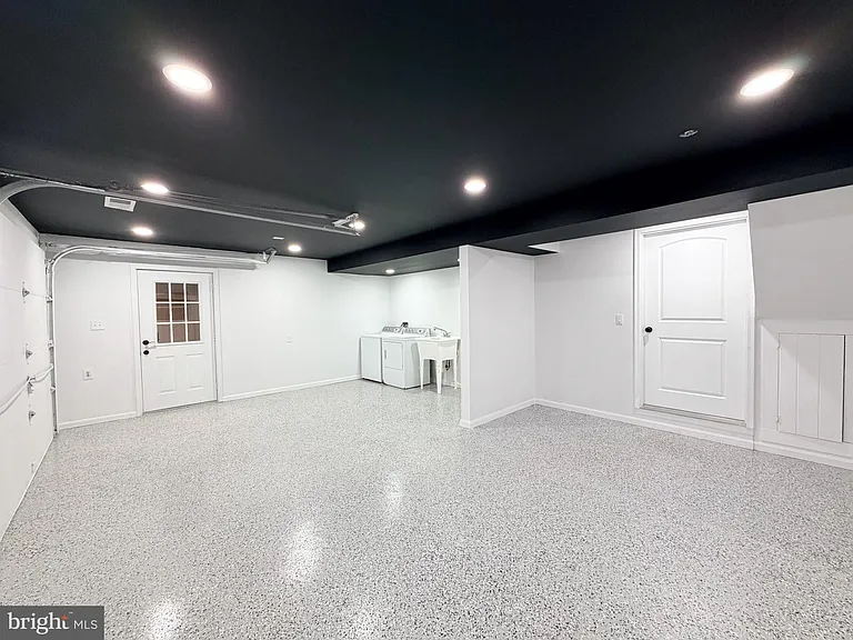 26B Jefferson Dr — Photo 22