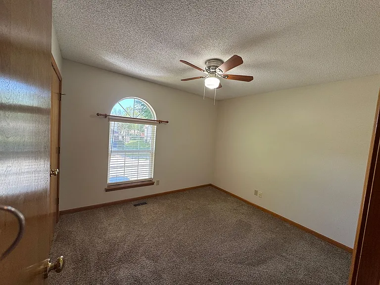 1208 SW Trail Ridge Dr — Photo 12