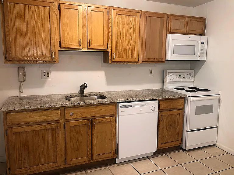 1st image of 4537 Osage Ave #2