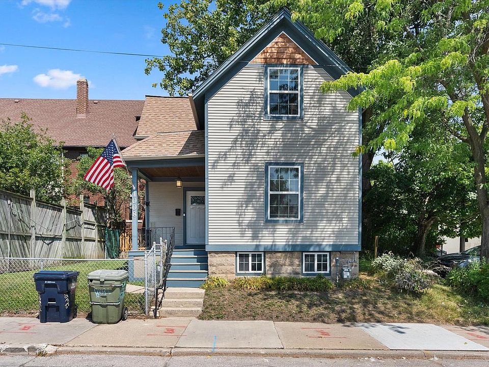 1st image of 1008 East North AVENUE