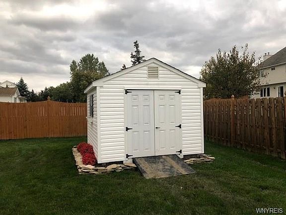 5th image of 38 E Royal Hill Dr