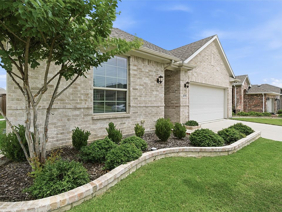 1st image of 4735 Bluffview Dr