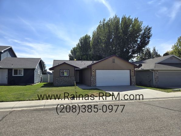 885 E Jackpot St
