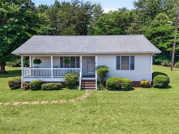 482 Bethany Rd, Reidsville, NC 27320