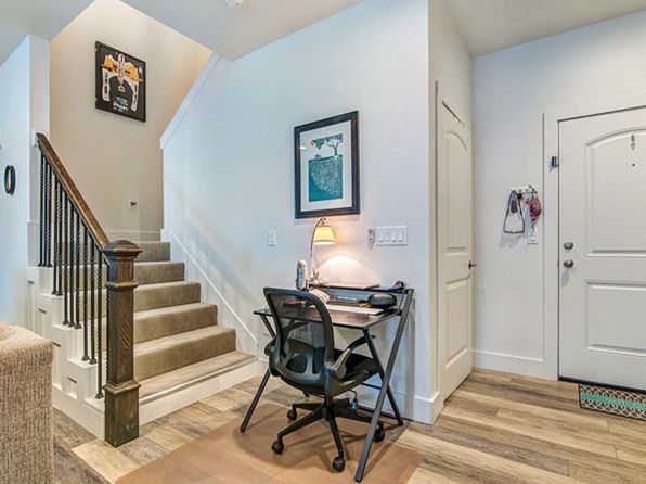 404 Industrial St #304