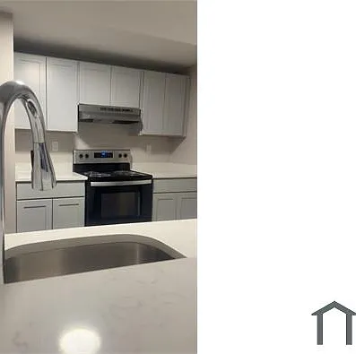 3 bed, $3,600 — Photo 3