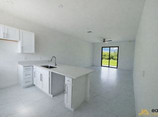 1047 Jaguar Blvd, Lehigh Acres, FL 33974