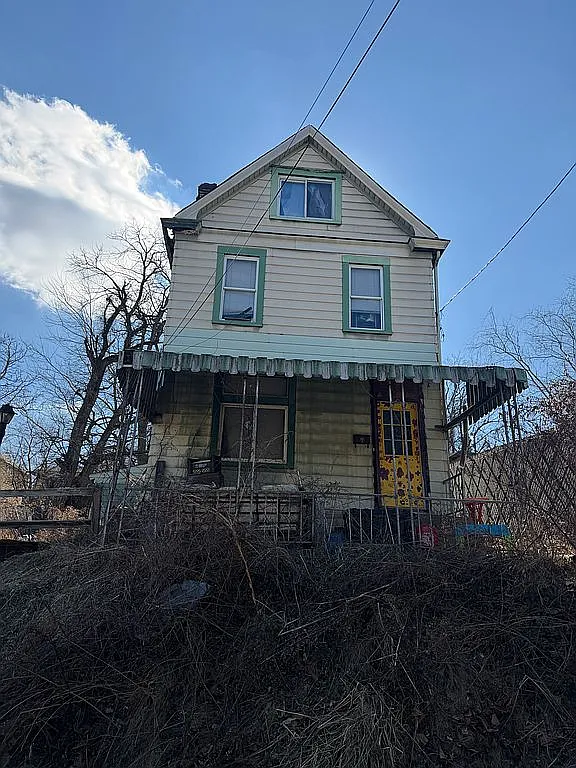 3320 Duquesne Ave photo 1