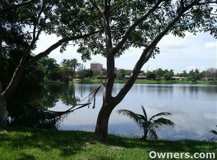 9220 SW 85th St, Miami, FL 33173