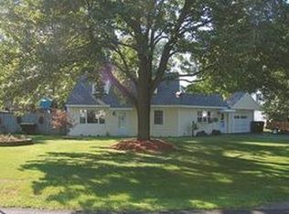 1098 Inner Dr, Schenectady, NY 12303